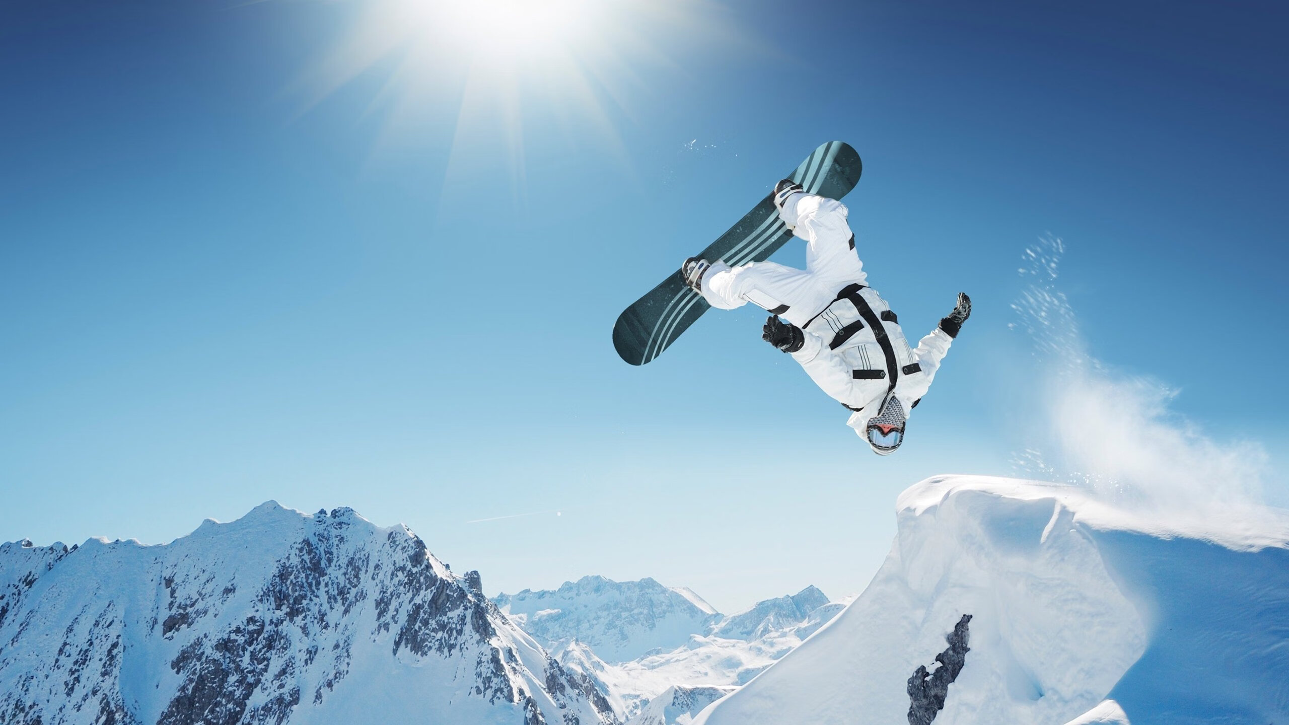 爱游戏娱乐平台-里奇·麦考的防守与判断力令全黑队对手惧怕，nba麦考利